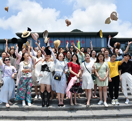 员工风采